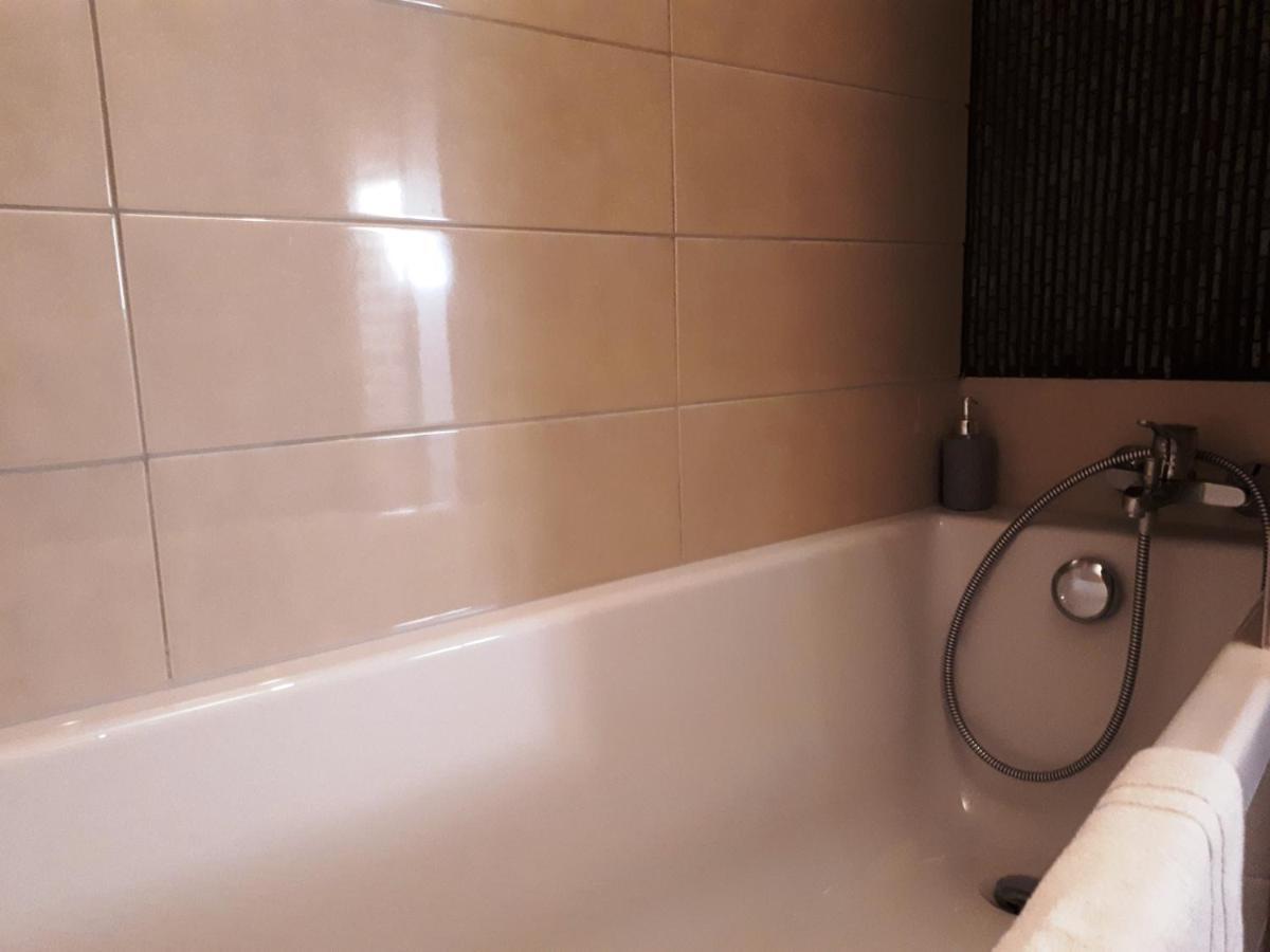B&B De Dubbelmolen Tongeren Exteriör bild