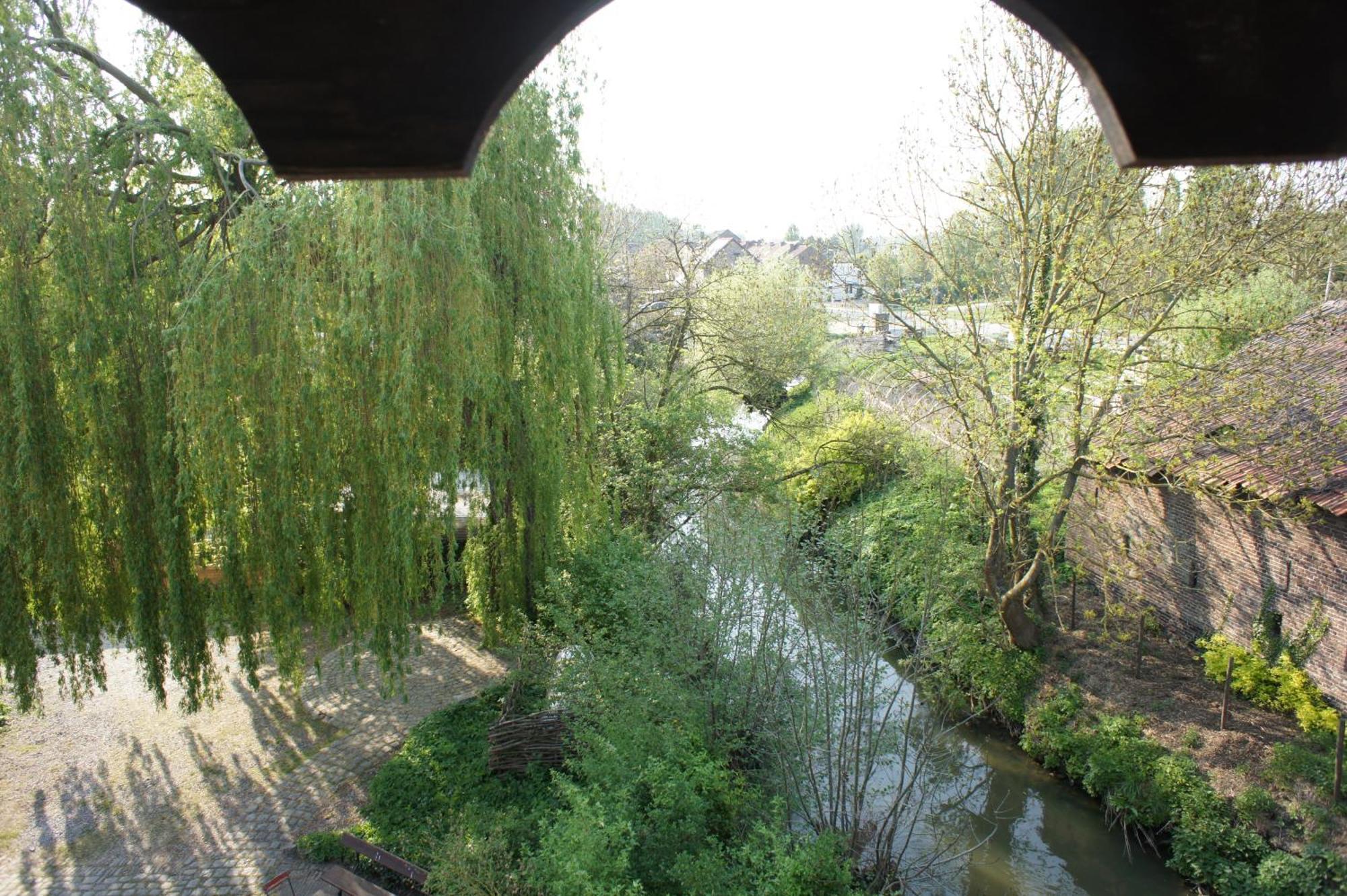 B&B De Dubbelmolen Tongeren Exteriör bild